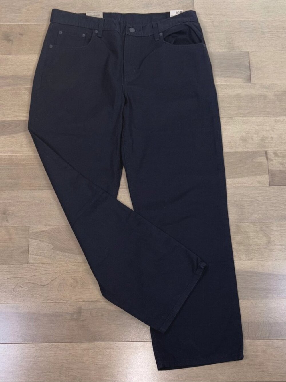 LEVIS men's pants, size 32x30 NWT